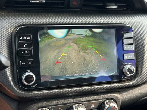 Used 2023 Nissan Kicks SV FWD image 10