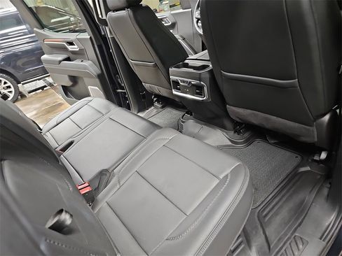 Used 2024 GMC Sierra 1500 Denali w/ Technology Package image 11