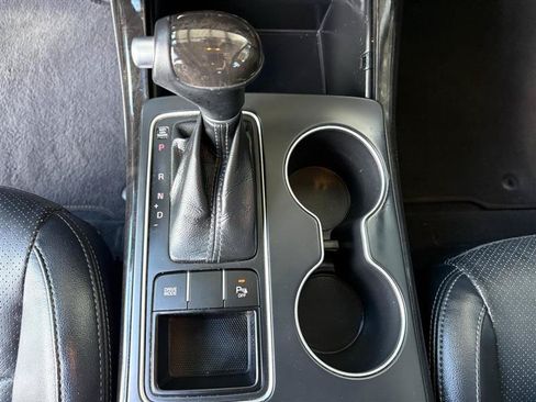 Used 2018 Kia Sorento EX FWD image 17