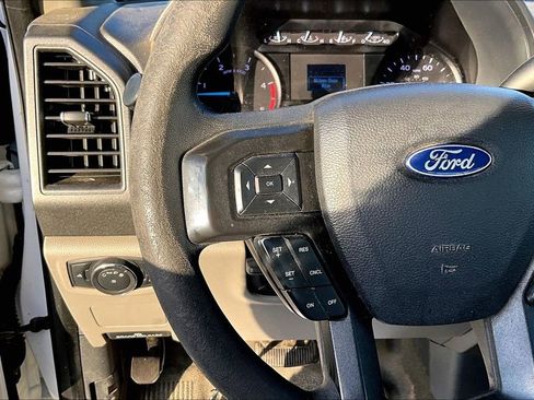 Used 2022 Ford F250 XL w/ Power Equipment Group image 25