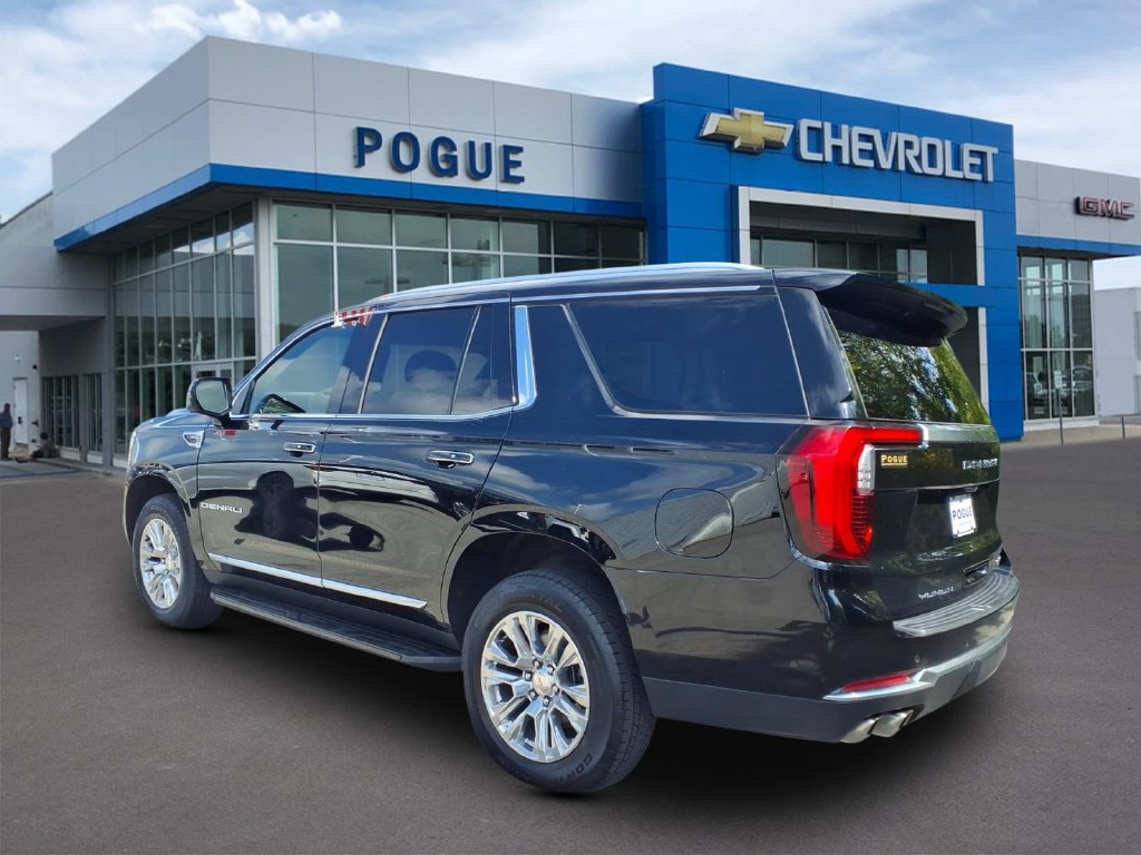 Used 2025 GMC Yukon Denali AWD/4WD image 3