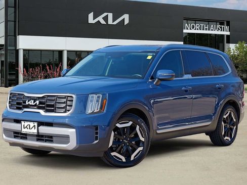 Used 2023 Kia Telluride S w/ S Sunroof Package image 1