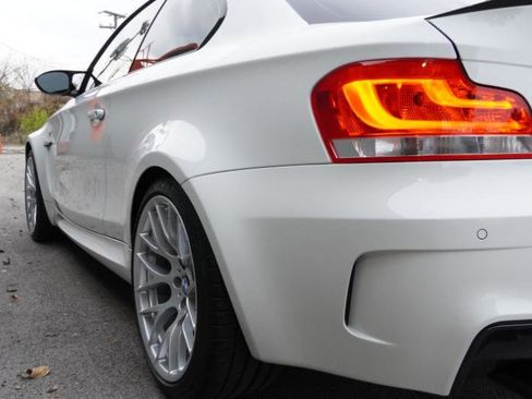 Used 2011 BMW 1 Series M image 22