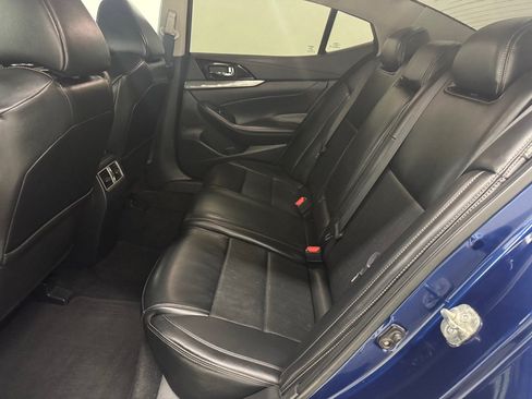 Used 2020 Nissan Maxima 3.5 SV w/ Floor Mat Group FWD image 21