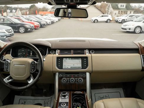 Used 2016 Land Rover Range Rover image 14