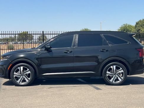 Used 2023 Kia Sorento SX Prestige AWD/4WD image 9