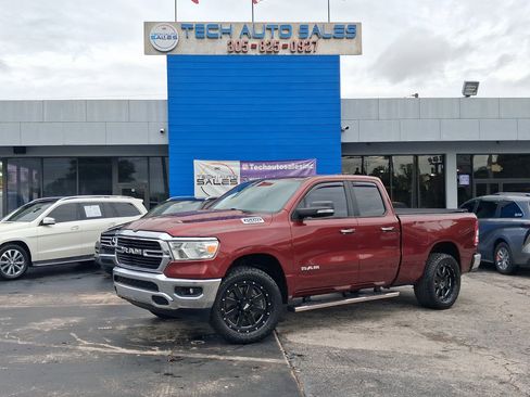 Used 2019 RAM 1500 Big Horn image 2