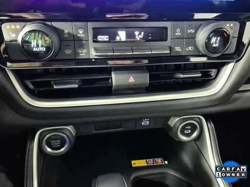 Used 2024 Toyota Grand Highlander XLE image 32