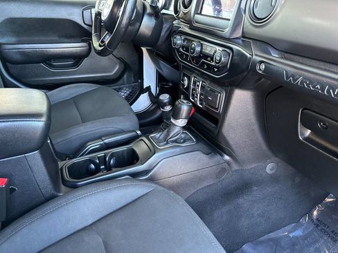 Used 2020 Jeep Wrangler Unlimited Sport S AWD/4WD image 15