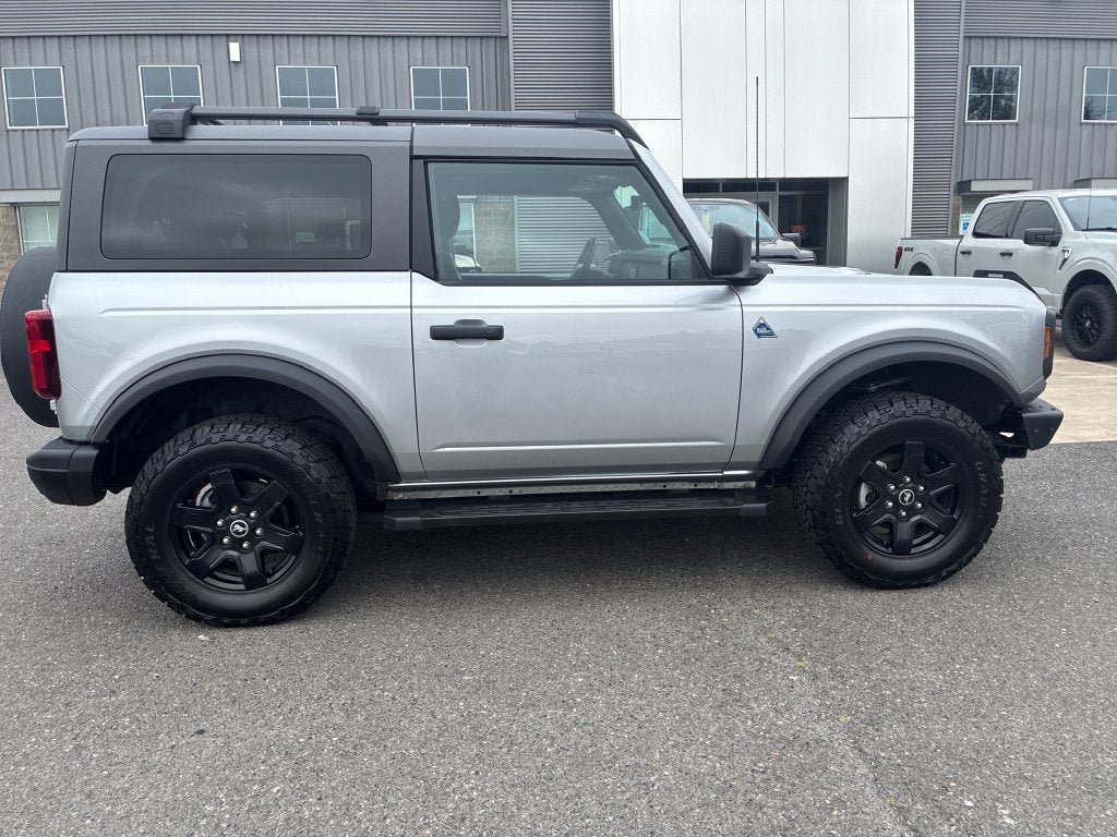 Used 2023 Ford Bronco Black Diamond AWD/4WD image 8