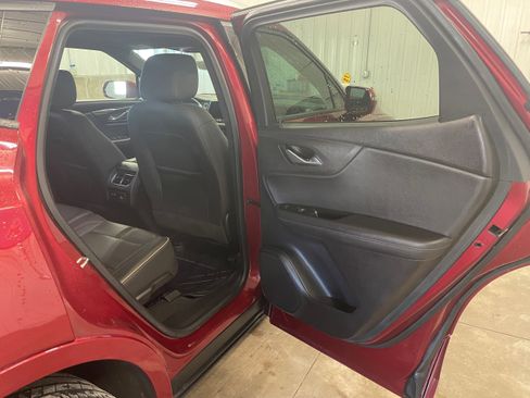 Used 2019 Chevrolet Blazer Premier w/ Sun and Wheels Package image 28