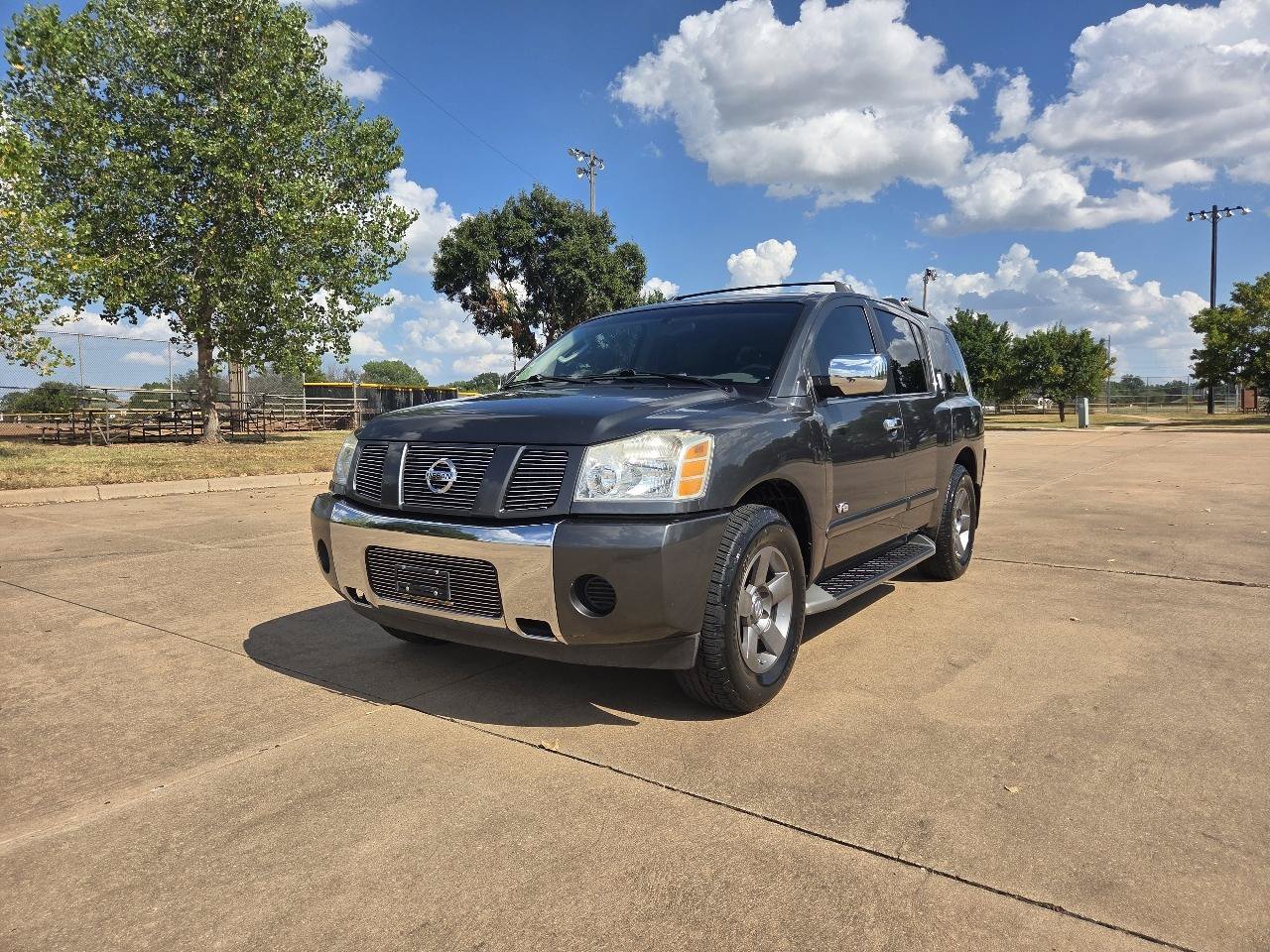 Used 2005 Nissan Armada SE RWD image 4