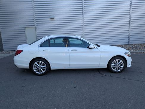 Used 2020 Mercedes-Benz C 300 4MATIC Sedan image 2
