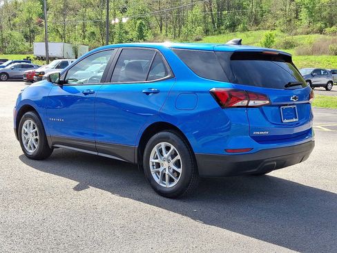 Used 2024 Chevrolet Equinox LS w/ LS Convenience Package AWD/4WD image 4
