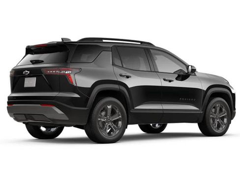 New 2025 Chevrolet Equinox LT w/ Safety and Technology Package image 4