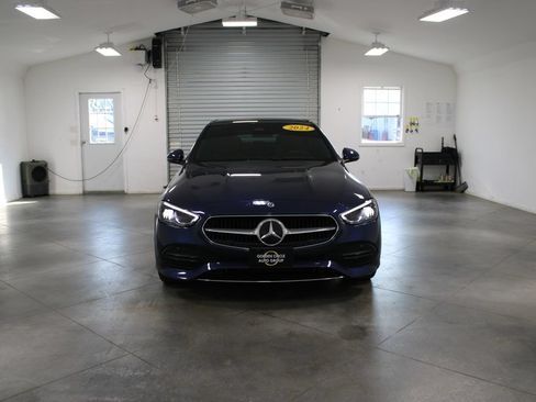 Used 2024 Mercedes-Benz C 300 Sedan image 3