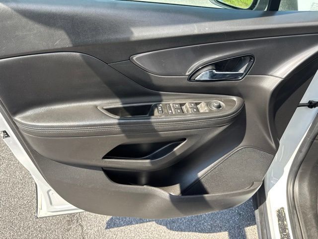 Used 2018 Buick Encore Preferred AWD/4WD image 14