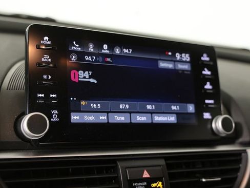 Used 2020 Honda Accord EX-L image 6