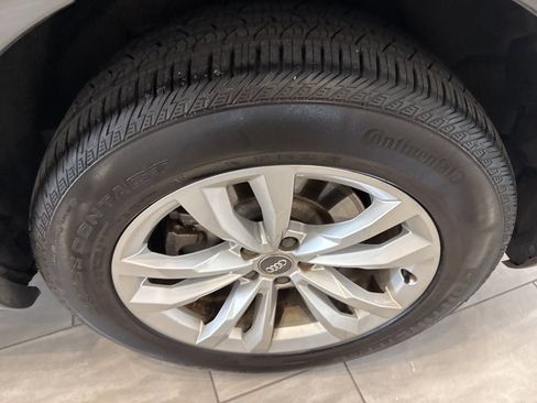 Used 2017 Audi Q7 3.0T Premium Plus image 49