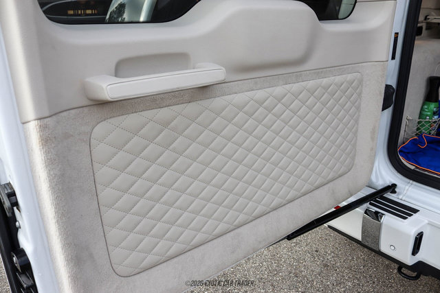 Used 2023 Mercedes-Benz G 550 image 81