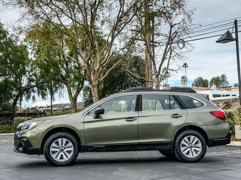 Used 2018 Subaru Outback 2.5i image 14