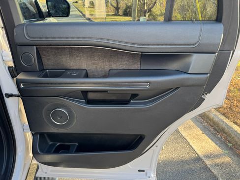 Used 2019 Ford Expedition Limited w/ Equipment Group 301A image 66