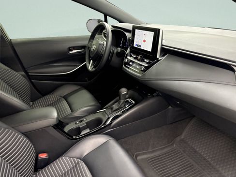 Used 2024 Toyota Corolla XSE FWD image 19