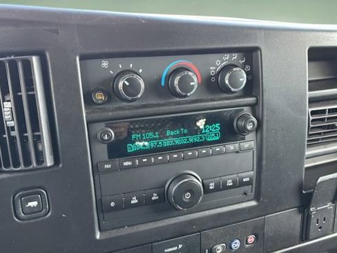 Used 2024 Chevrolet Express 2500 w/ Driver Convenience Package image 25