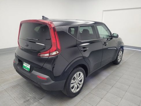 Used 2020 Kia Soul LX image 9