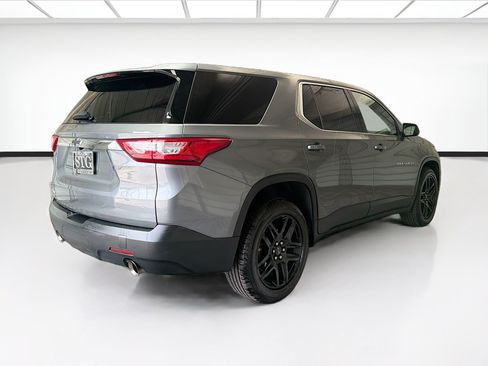 Used 2020 Chevrolet Traverse LS w/ LPO, Blackout Package FWD image 4