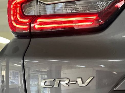 Used 2022 Honda CR-V EX-L image 10