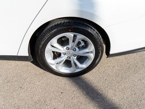Used 2025 Honda Accord LX image 11
