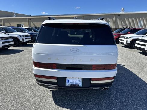 New 2026 Hyundai Santa Fe Limited FWD image 11