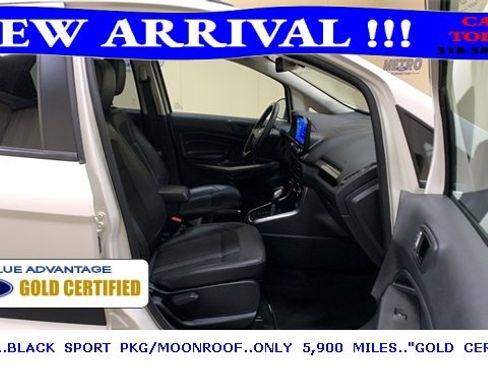 Certified 2022 Ford EcoSport SES image 12