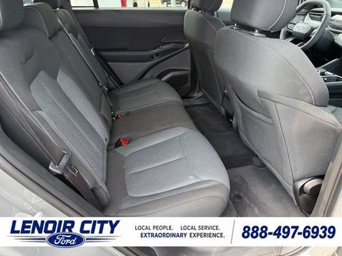Used 2026 Jeep Cherokee Laredo AWD/4WD image 12