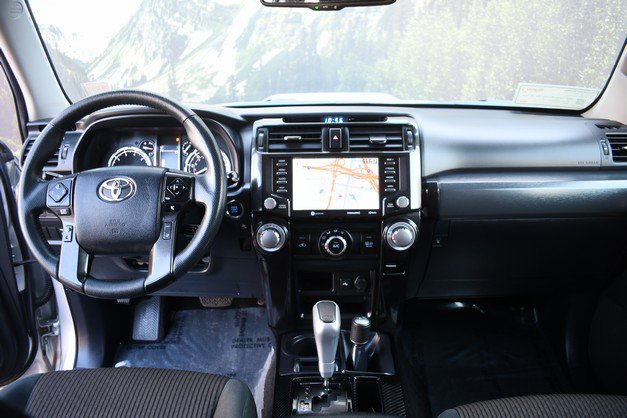 Certified 2023 Toyota 4Runner TRD Off-Road AWD/4WD image 18