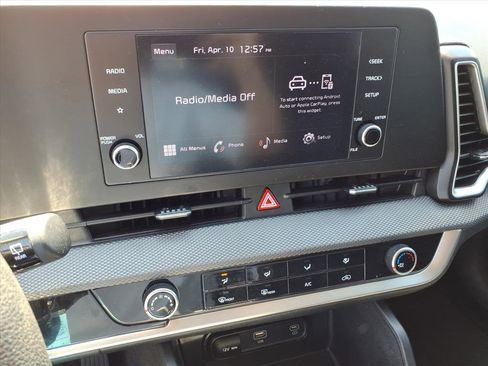 Used 2023 Kia Sportage LX AWD/4WD image 22