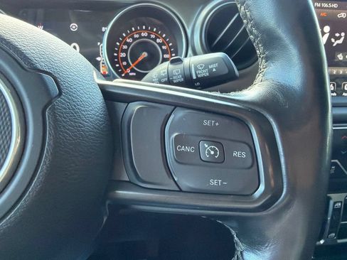 Used 2021 Jeep Wrangler Unlimited Sport AWD/4WD image 9