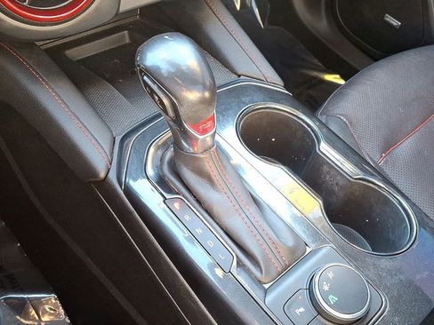 Used 2019 Chevrolet Blazer RS image 16