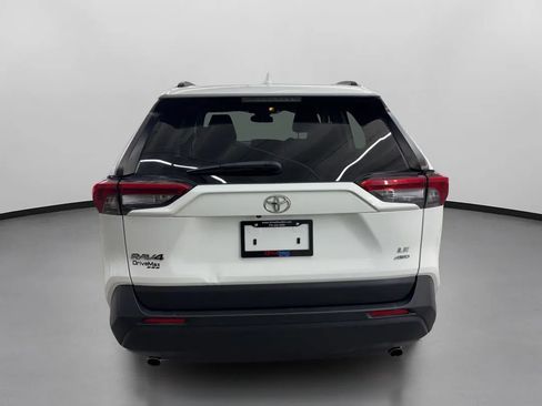 Used 2019 Toyota RAV4 LE w/ All Weather Liner Package AWD/4WD image 8