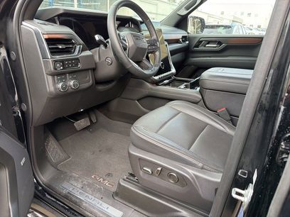 Used 2025 GMC Yukon Denali