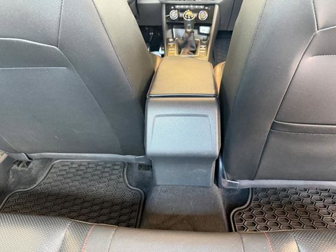 Used 2019 Volkswagen Jetta GLI Autobahn FWD image 18