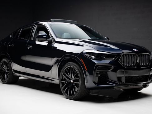 Used 2023 BMW X6 M50i w/ Parking Assistance Package AWD/4WD image 91