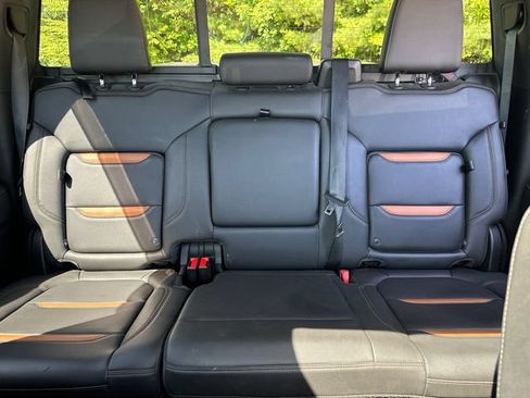 Used 2019 GMC Sierra 1500 AT4 w/ AT4 Preferred Package AWD/4WD image 37