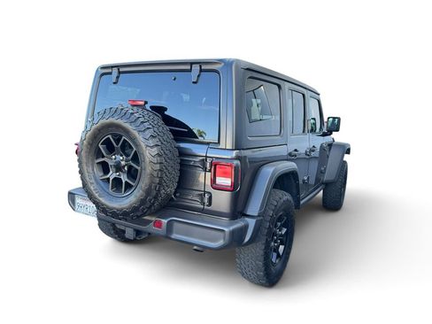 Used 2024 Jeep Wrangler Unlimited AWD/4WD image 2