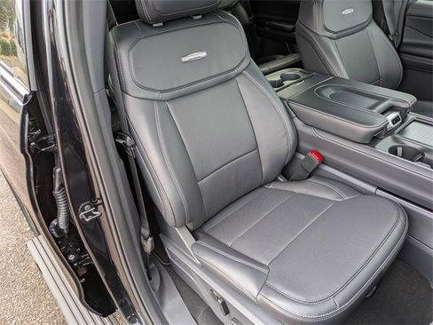 New 2025 Ford Expedition Max Platinum w/ Stealth Performance Package image 35