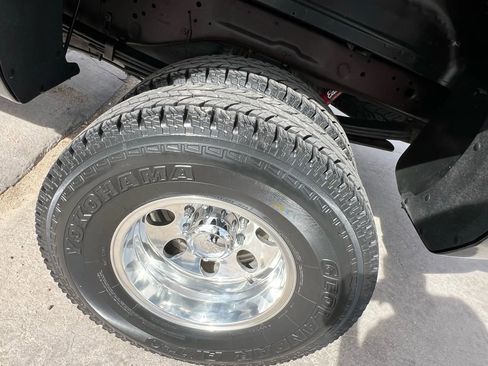 Used 1997 Dodge Ram 3500 Truck 4x4 Club Cab image 11