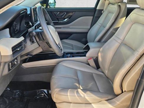 Certified 2022 Lincoln Corsair Standard image 16