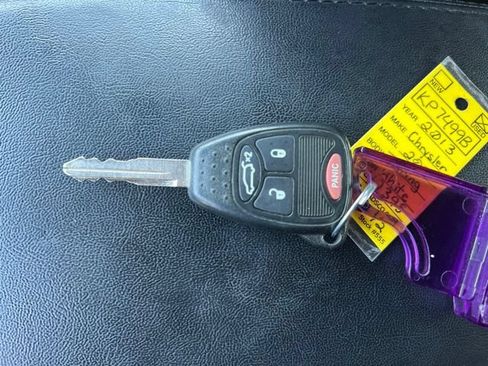 Used 2013 Chrysler 200 Touring FWD image 29