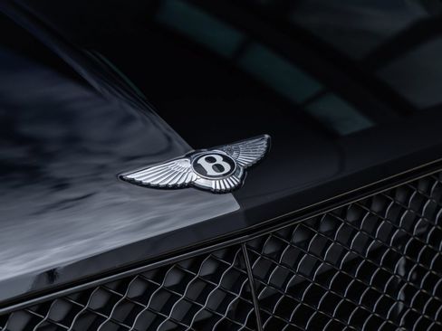 Used 2023 Bentley Bentayga AWD/4WD image 12